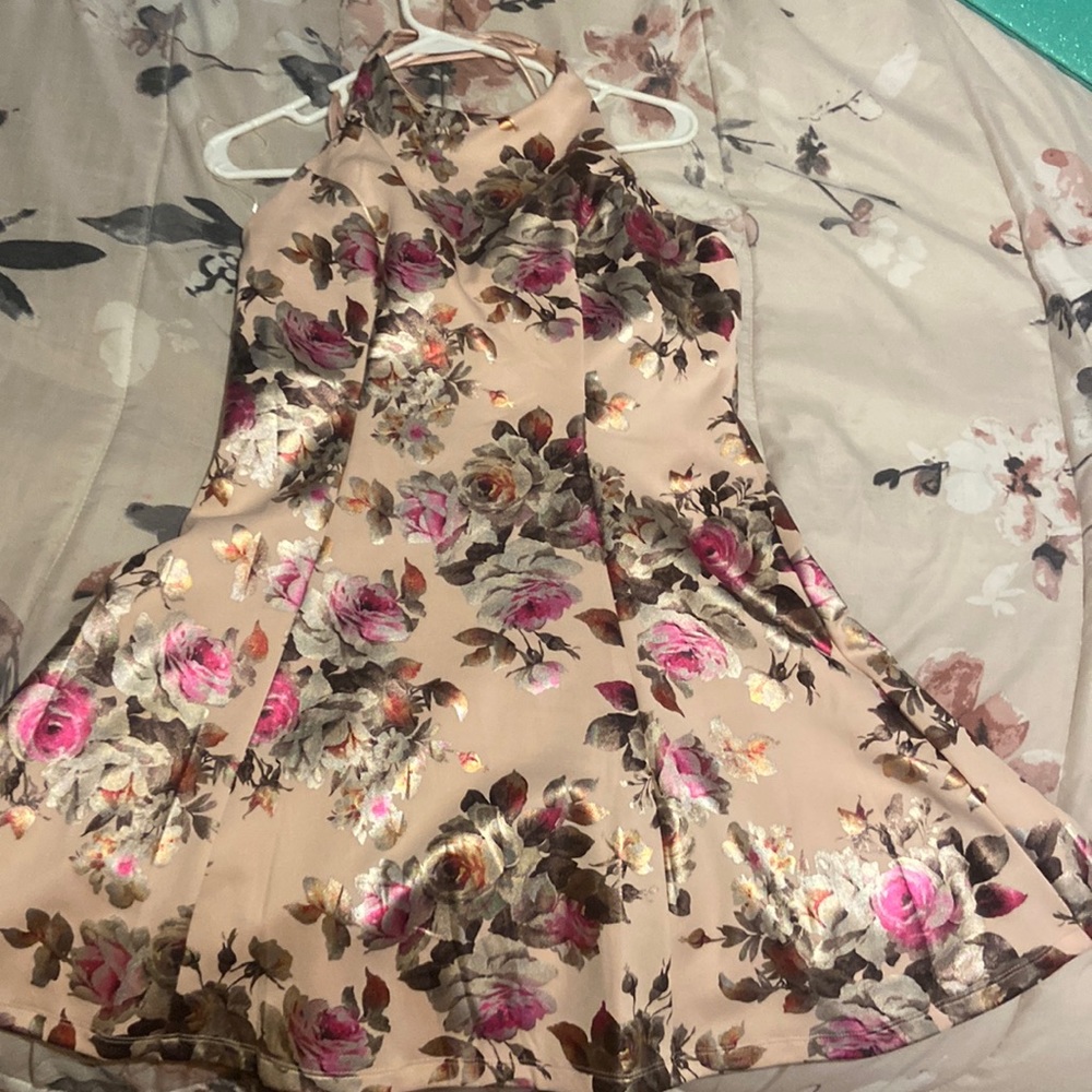 Pink floral dress. Size 11.